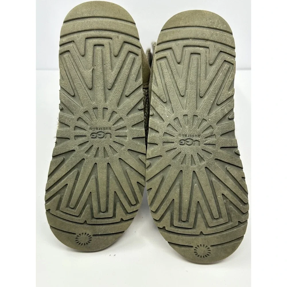UGG australia classic